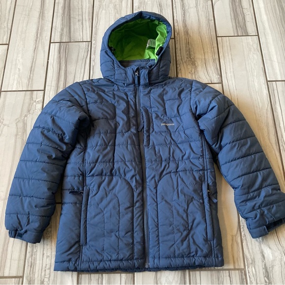 Patagonia insulated ski/board EUC - Main Image